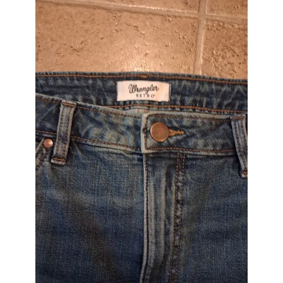Wrangler Retro High Rise Trumpet Flare Womens Jeans 33x32 Western - Picture 4 of 8